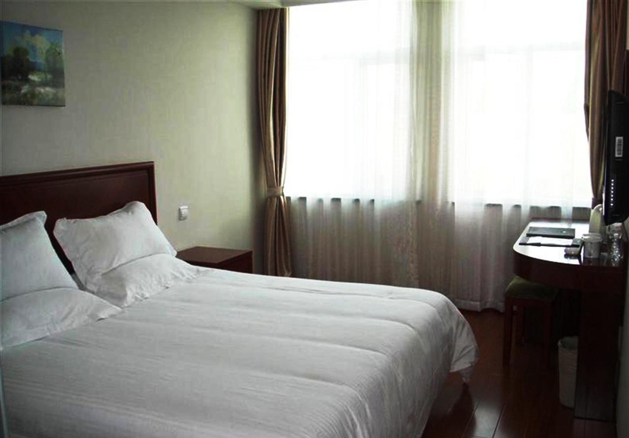 Greentree Inn Shanghai Zhoupu Town Xiupu Road Business Hotel Exterior photo